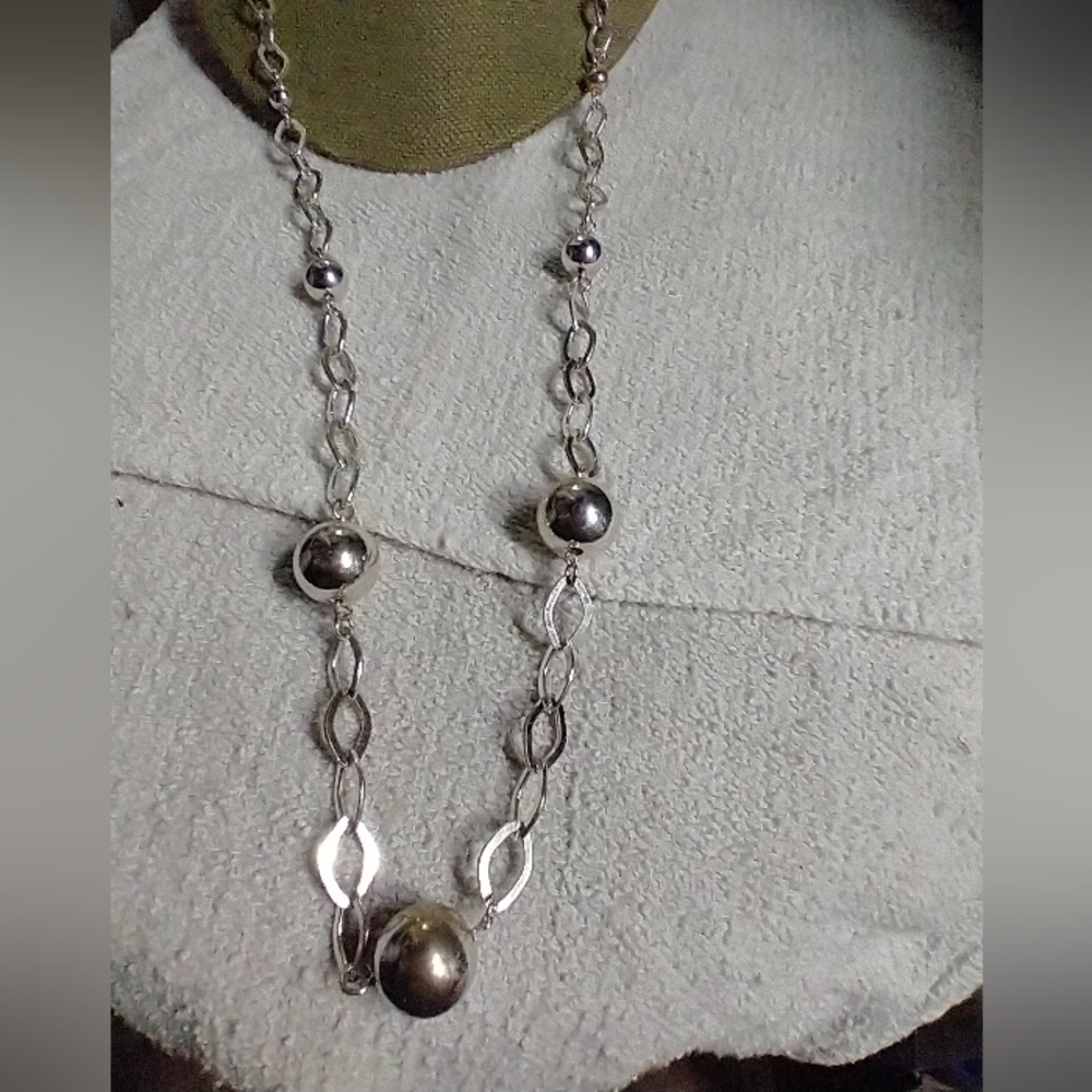 Silvertone chain link Ball bead long runway statement necklace